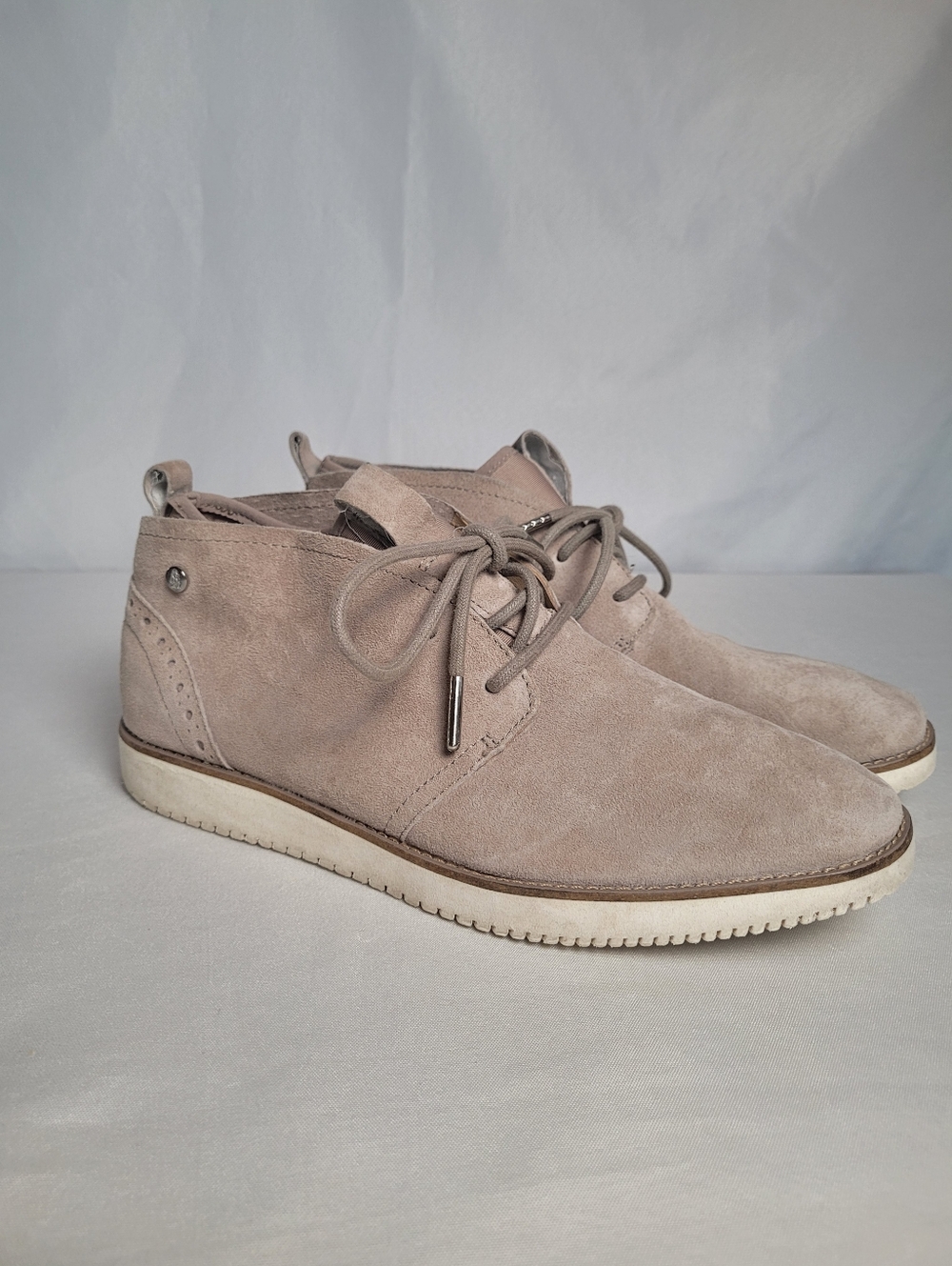 Hush Puppies Women's Suede Sand Taupe Laced Chukka Boots Sock Lined Size 8.5